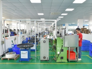 發(fā)條生產車間2